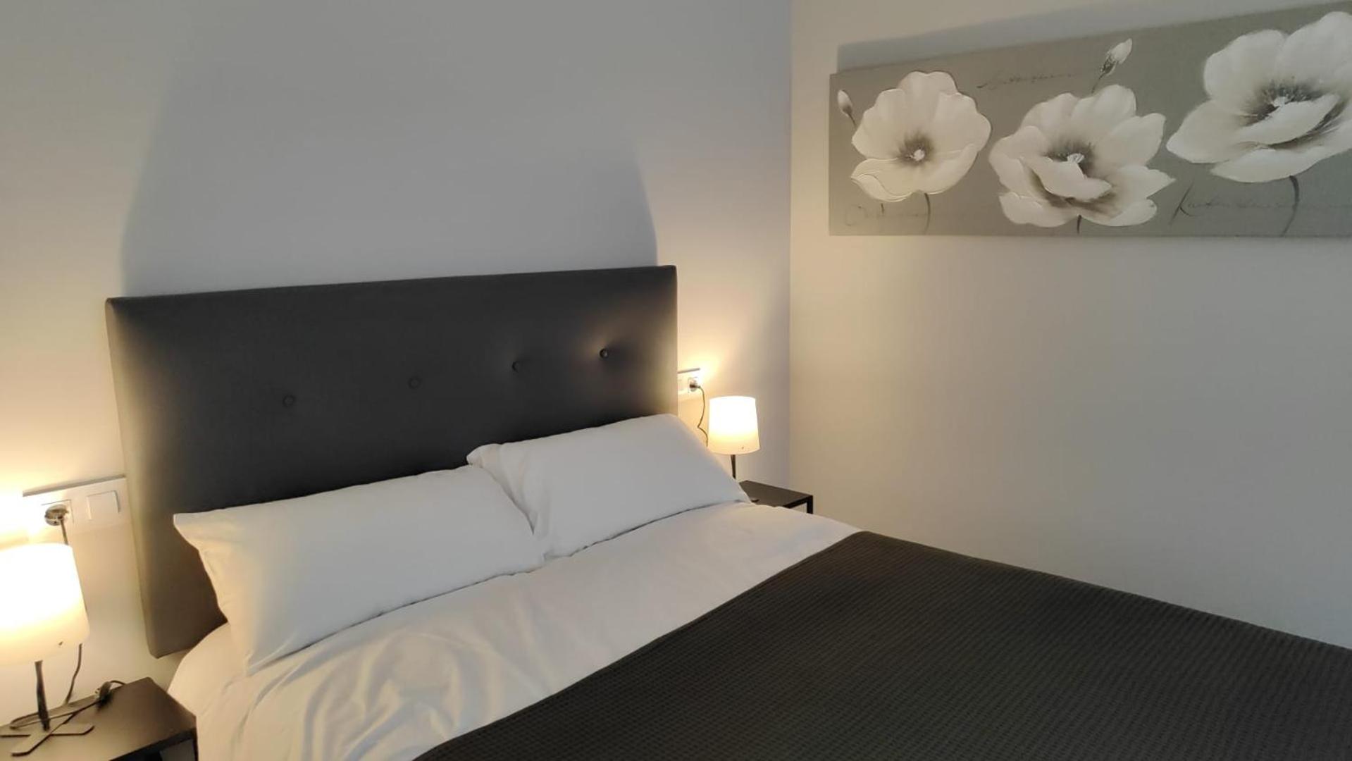 Lar De Yago - Habitacion Ribadeo Luaran gambar